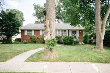 Main picture of 418 5th Ave