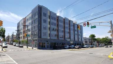 Main picture of 1536 John F Kennedy Blvd