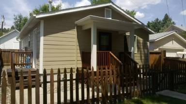 Main picture of 502 W Gallatin St