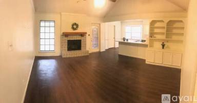 Main picture of 201 Banyan St