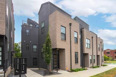 Main picture of 1701 Porter Rd