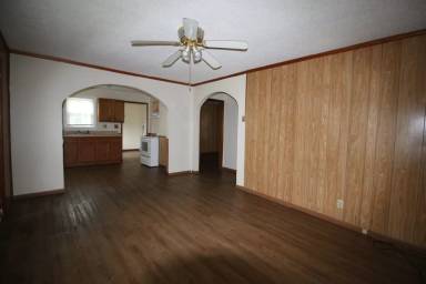 Main picture of 150 Modern St