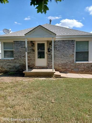 Main picture of 816 S Water St