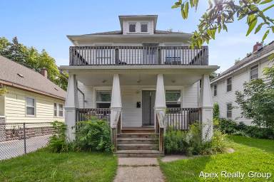 Main picture of 1530 Quarry Ave NW