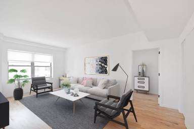 Main picture of East 7th & 8th