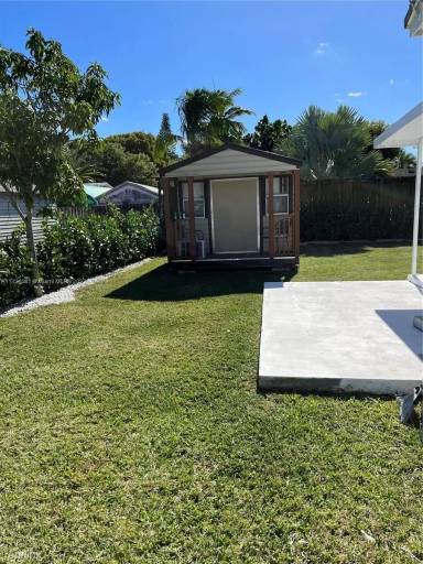 Main picture of 16520 SW 294th Ter