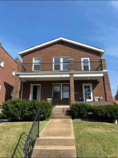 Main picture of 1410 Woodland Dr