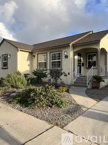 Main picture of 4867 Monroe Ave