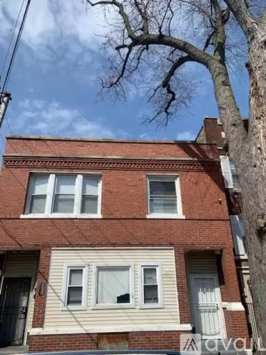 Main picture of 314 E 70th St