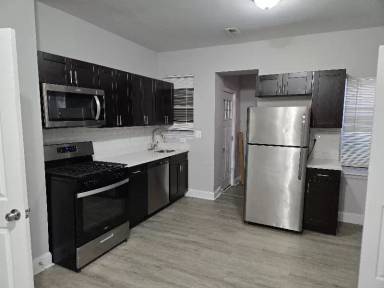 Main picture of 3914 Ridgewood Ave