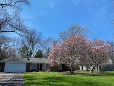 Main picture of 7026 Spring Mill Rd