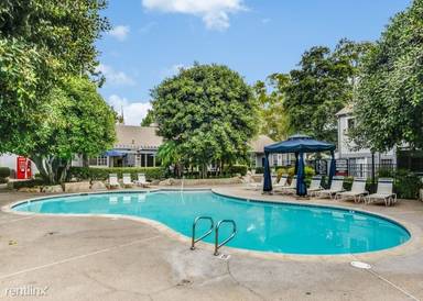 Main picture of South Pointe Apartments