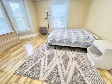 Main picture of 205 Washington Ave