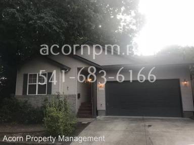 Main picture of 4231 SE 33rd Ave