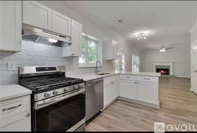 Main picture of 10780 Mortons Cir
