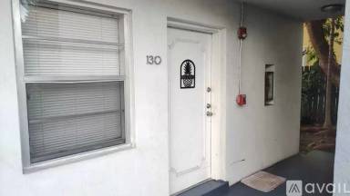 Main picture of 1860 Venice Park Dr