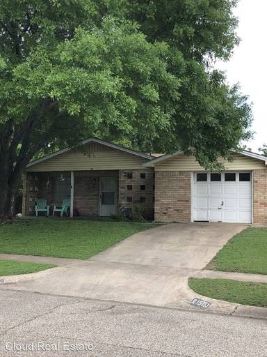 Main picture of 1501 Richard Dr