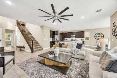 Main picture of 1437 Cummings Way