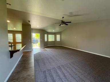 Main picture of 2578 Bell Port Ave