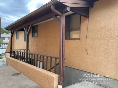 Main picture of 1320 Anita St