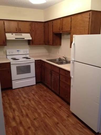 Main picture of 307 E Hackberry St