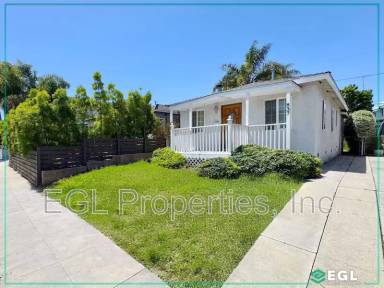 Main picture of 837 Rose Ave