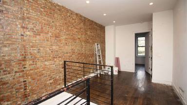 Main picture of 798 Macon St