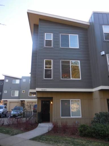 Main picture of 1035 SW 166th Ave