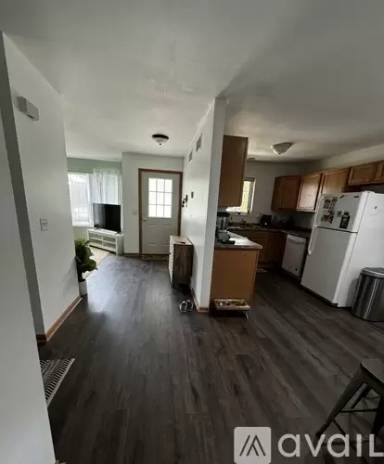 Main picture of 316 Pasque St