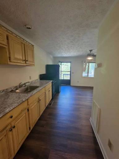 Main picture of 785 Warwoman Rd