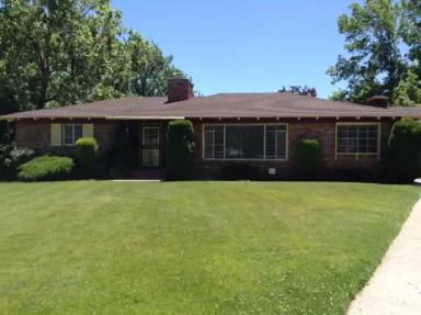 Main picture of 36 Heath Cir