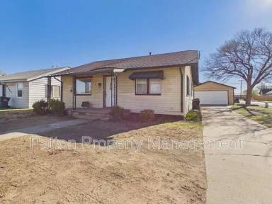 Main picture of 3411 S Polk St