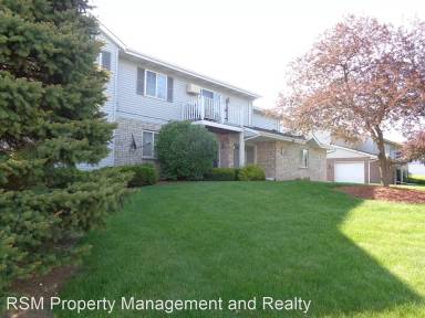 Main picture of 2031 Meadow Ct