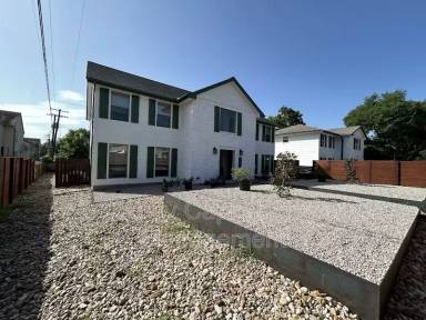 Main picture of 3413 Willowrun Dr