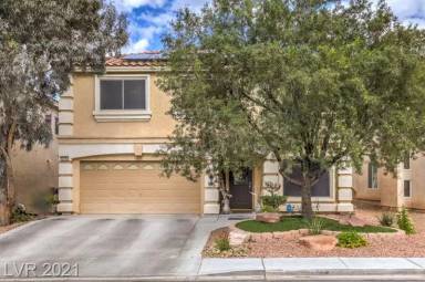Main picture of 10742 Artesia Wells St