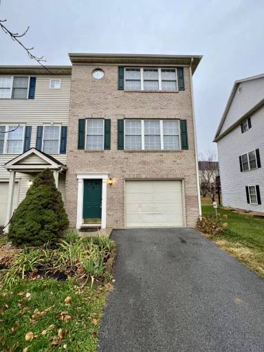 Main picture of 69 Fiser Ln