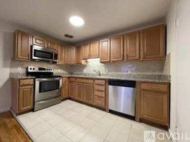 Main picture of 230 Babcock St