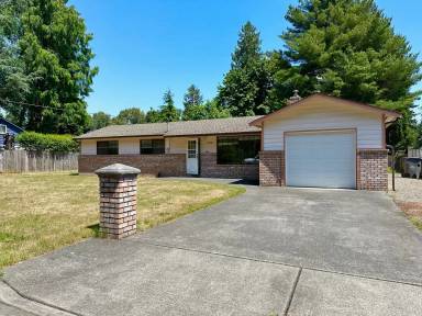 Main picture of 12218 96th Pl NE