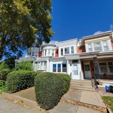 Main picture of 1205 S 57th St