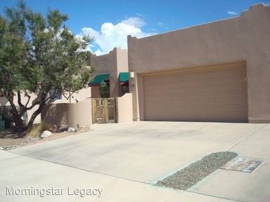 Main picture of 2324 Santo Domingo Ave