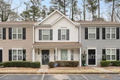 Main picture of 1752 Devon Dr SW