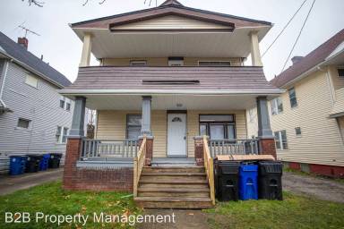 Main picture of 11900 Parkhill Ave