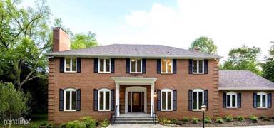 Main picture of 1010 Murphy Dr