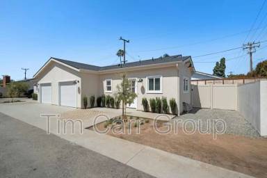 Main picture of 1637 Irvine Ave