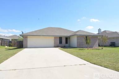 Main picture of 202 Sims Ridge Dr
