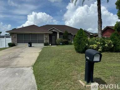 Main picture of 1942 Greenview Dr