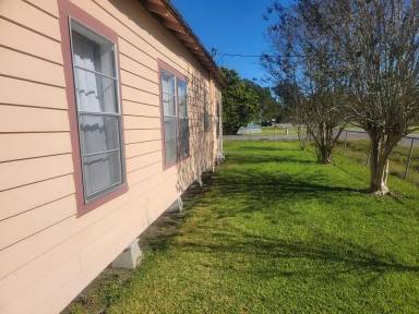 Main picture of 1003 William Egan Ave