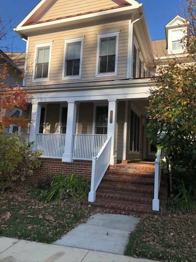 Main picture of 9527 Ament St