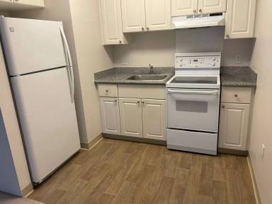 Main picture of 801 South St