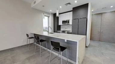 Main picture of 65 W End Ave
